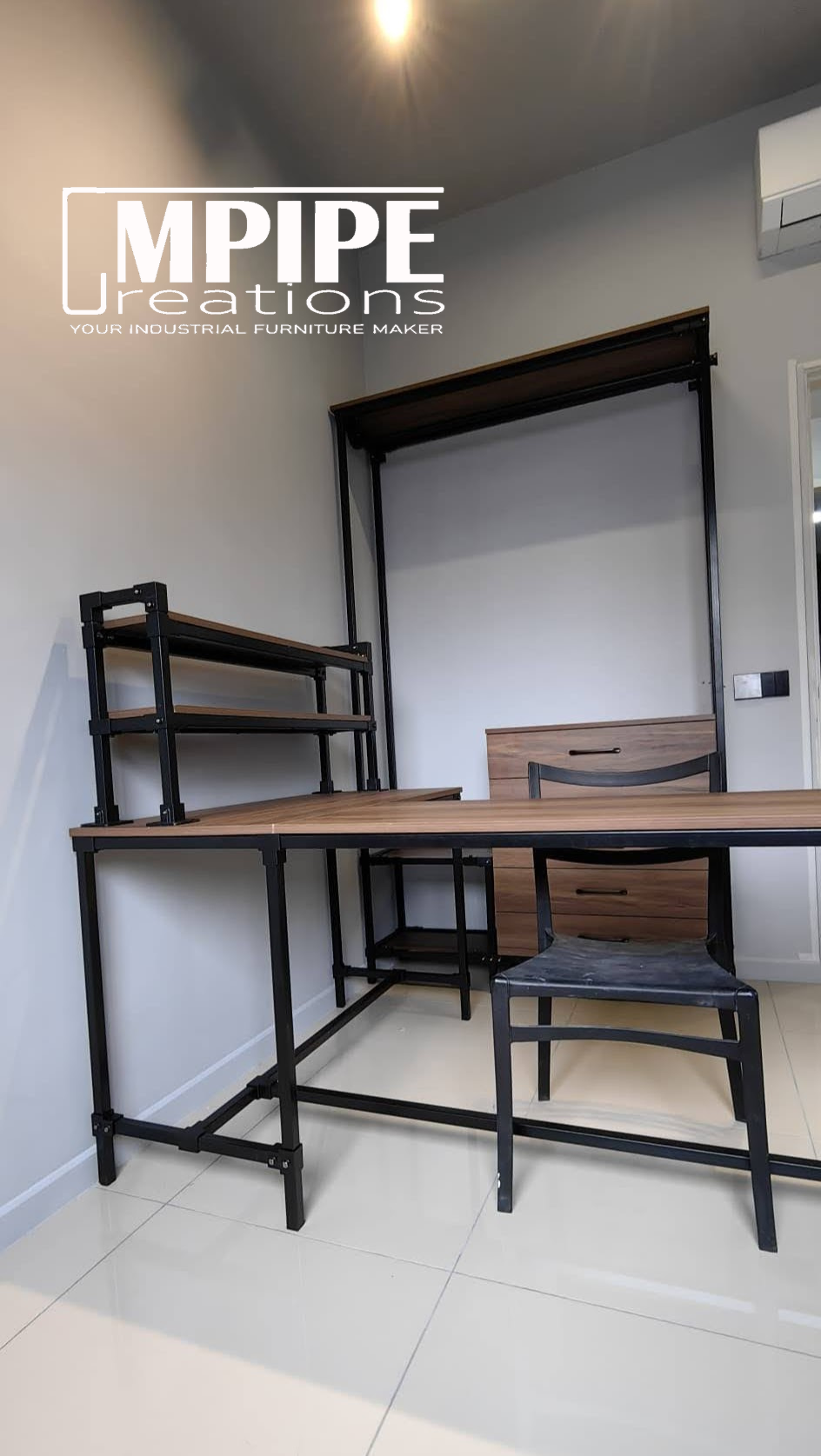 CODE: 2422(CLOTHING RACK) & 1870(TABLE)