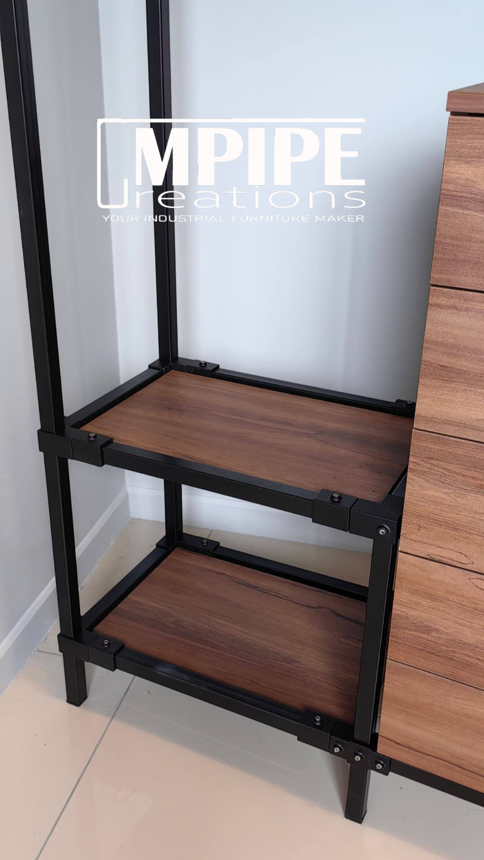 CODE: 2422(CLOTHING RACK) & 1870(TABLE)