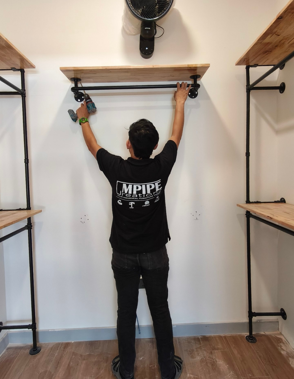 KIT - COAT HANGER RUBBERWOOD II