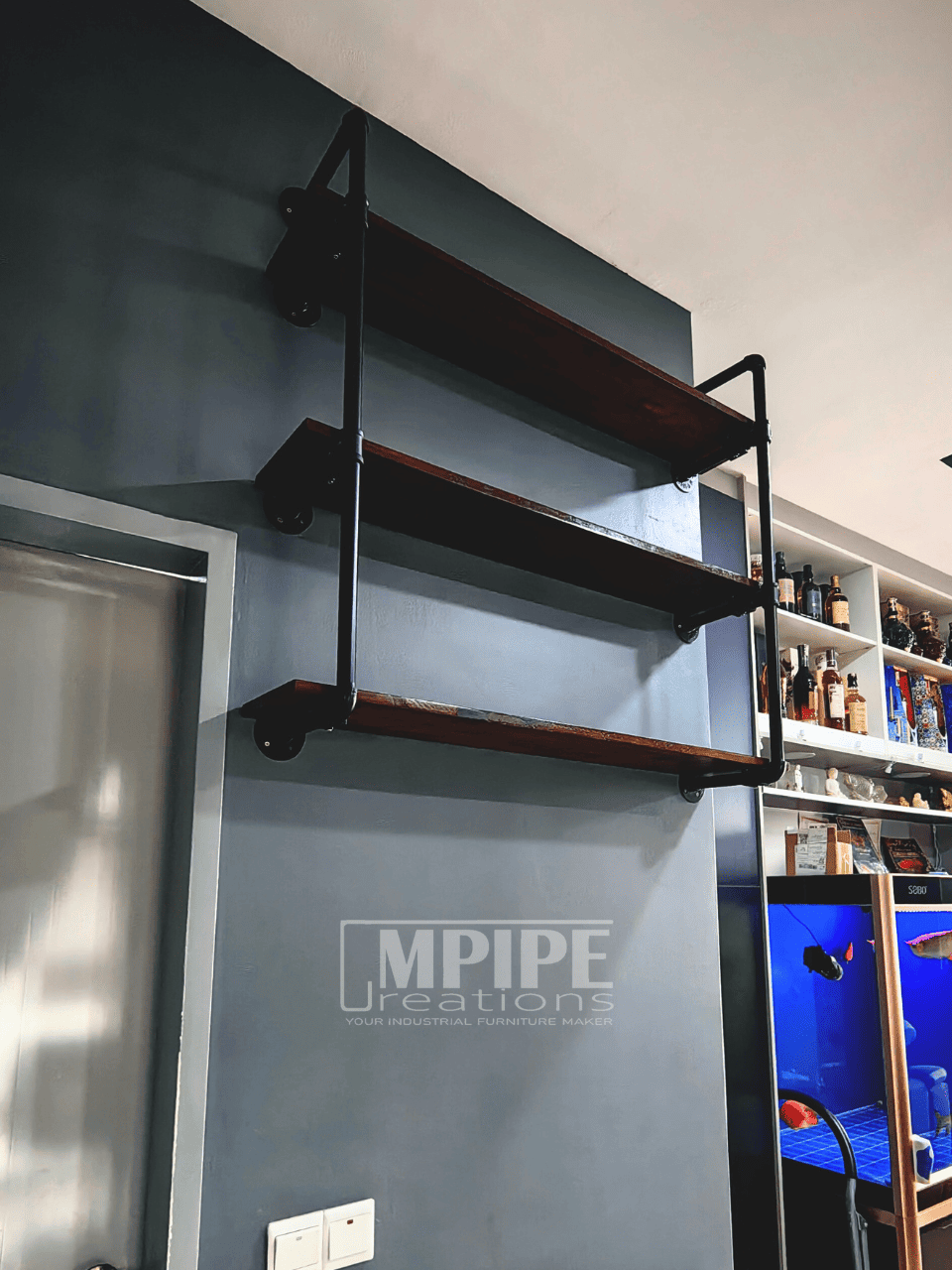 2-6 LAYERS WALL SHELVES - RUBBERWOOD