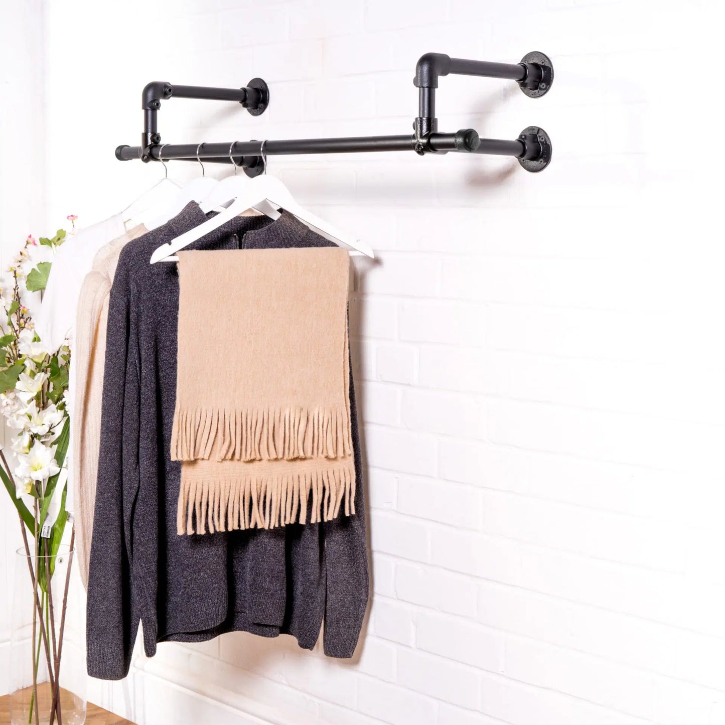 KIT - COAT HANGER V