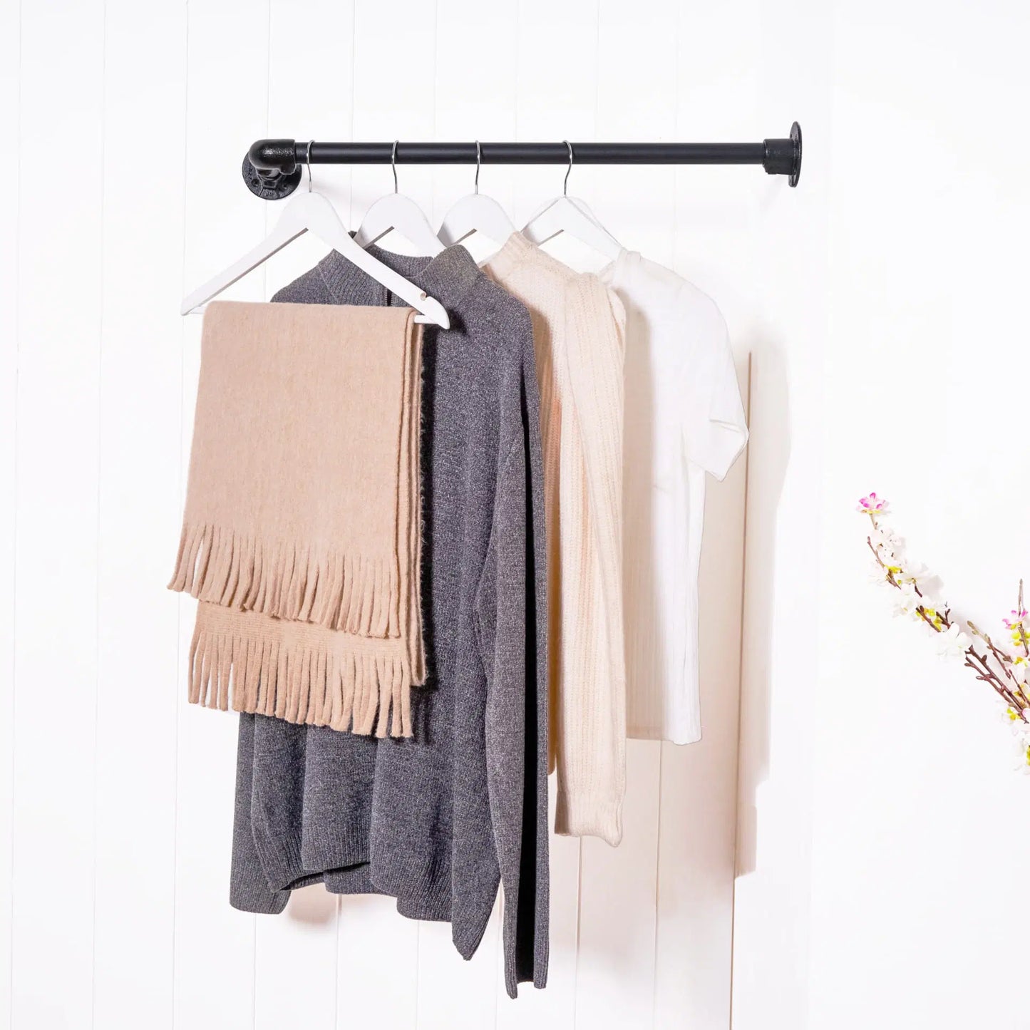 KIT - CORNER COAT HANGER
