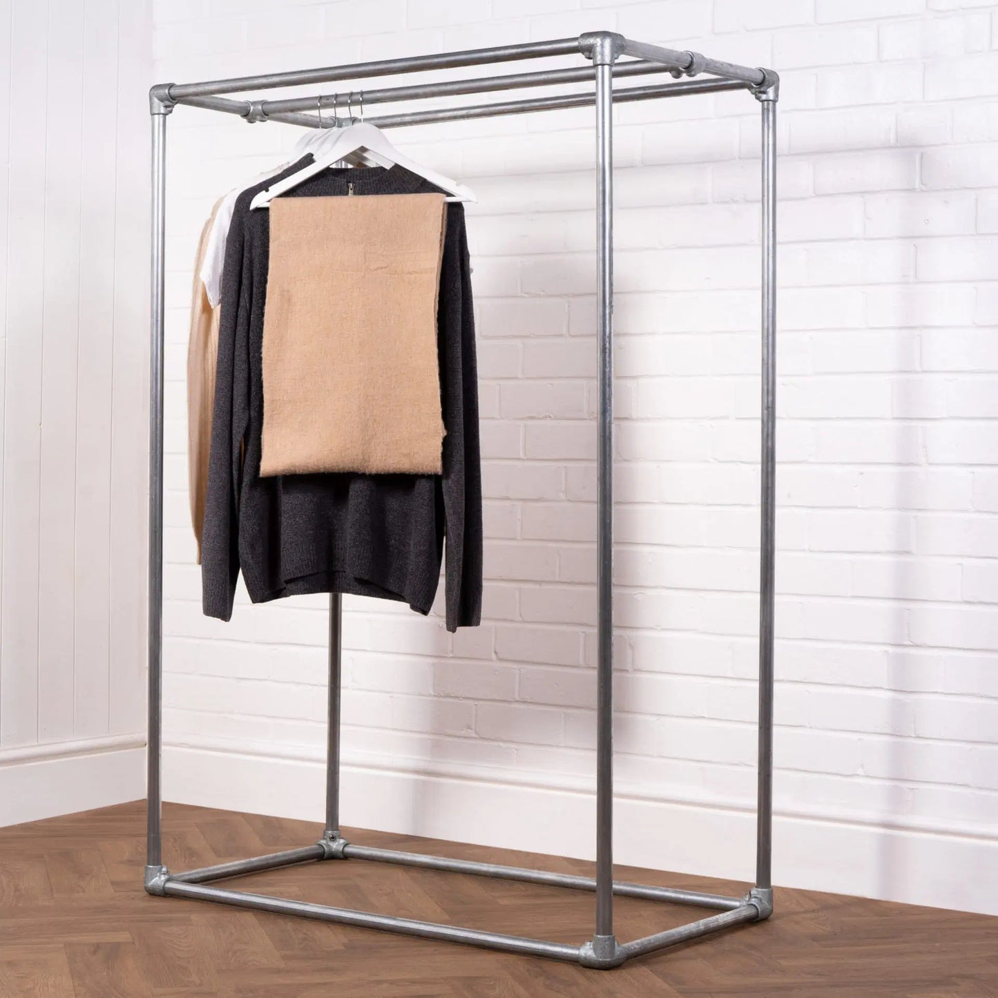 KIT STANDING CUBE