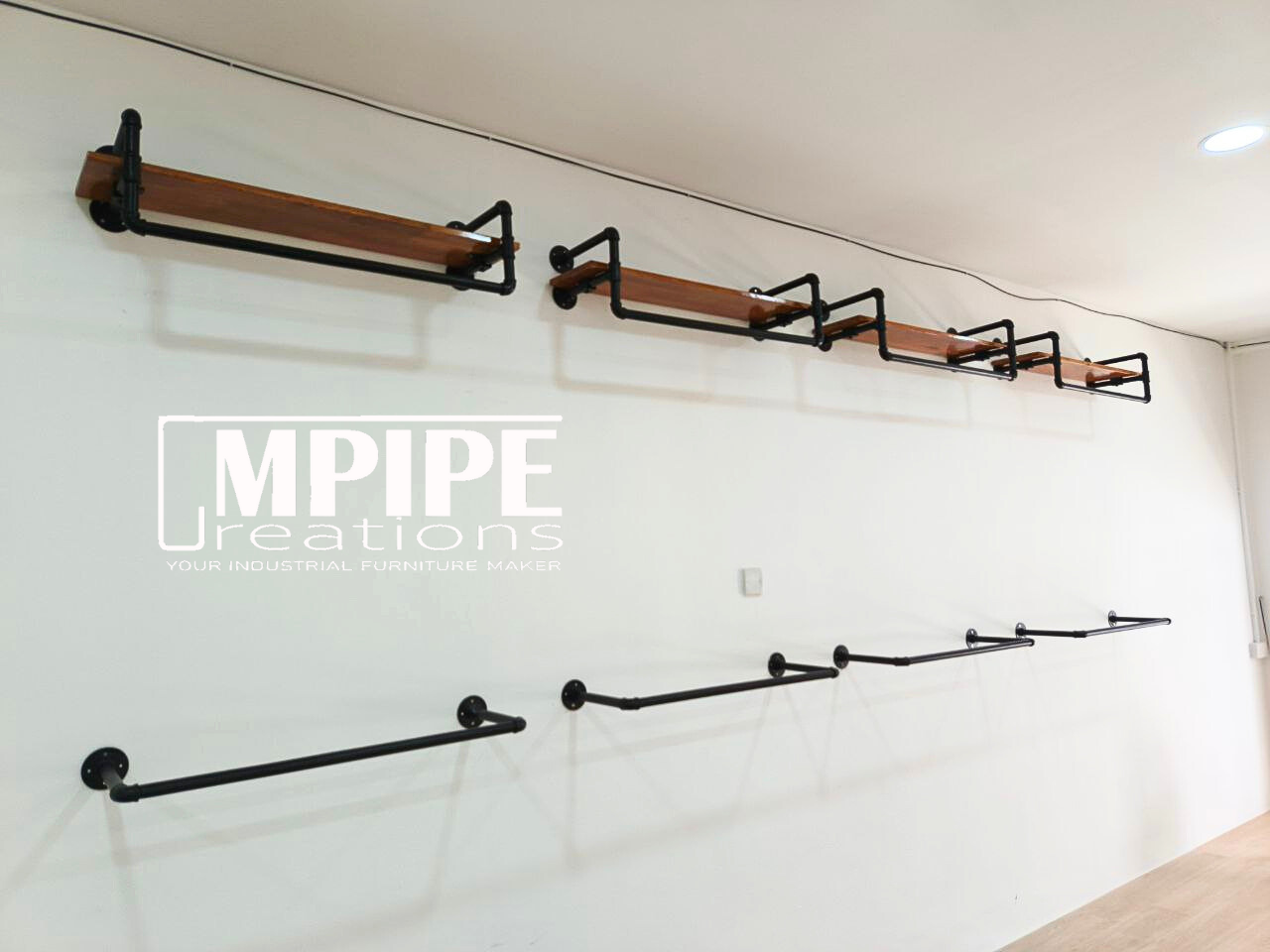 KIT - COAT HANGER RUBBERWOOD
