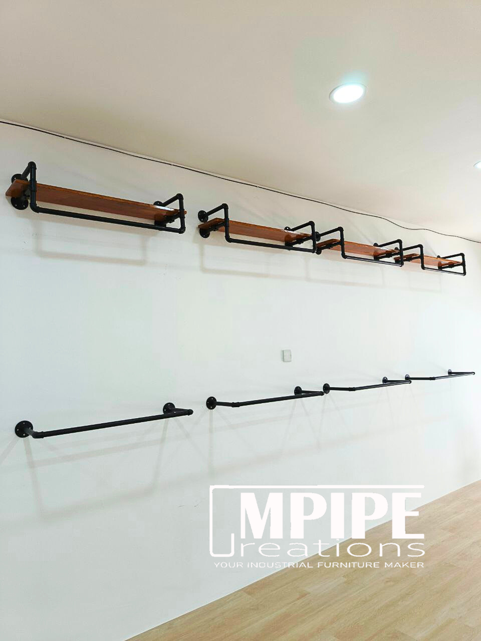 KIT - COAT HANGER RUBBERWOOD