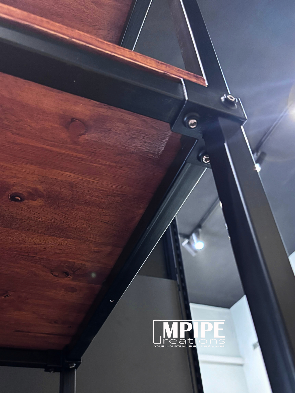 HOLLOW STORAGE SHELVES RACK