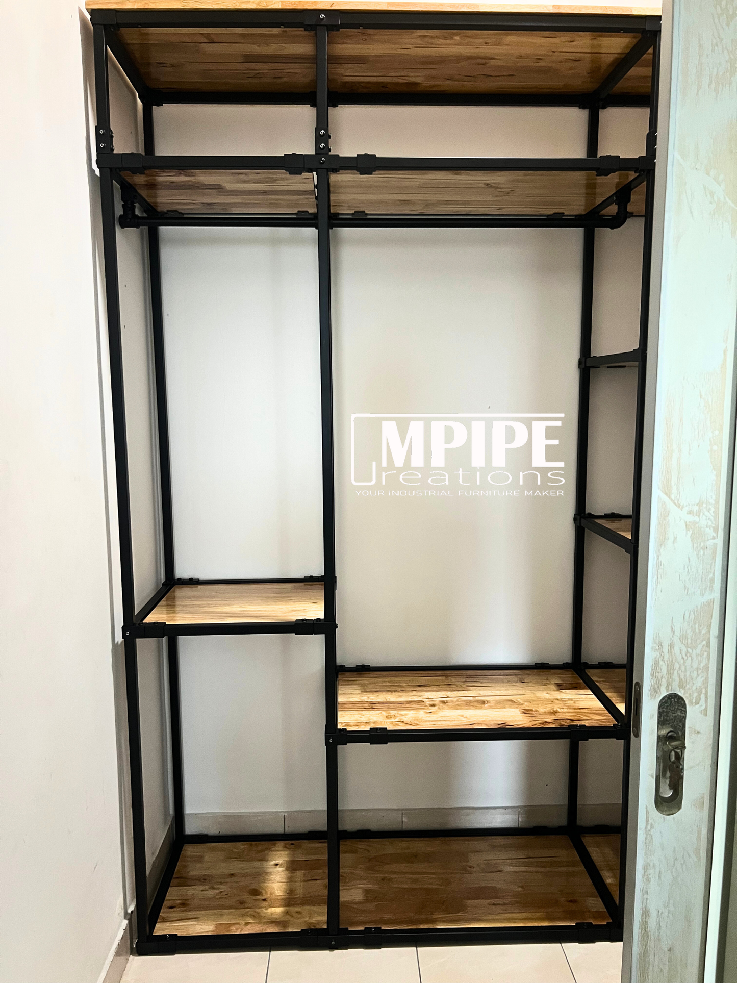 CODE: 5752 - @Lagoon Suites, Kota Kemuning