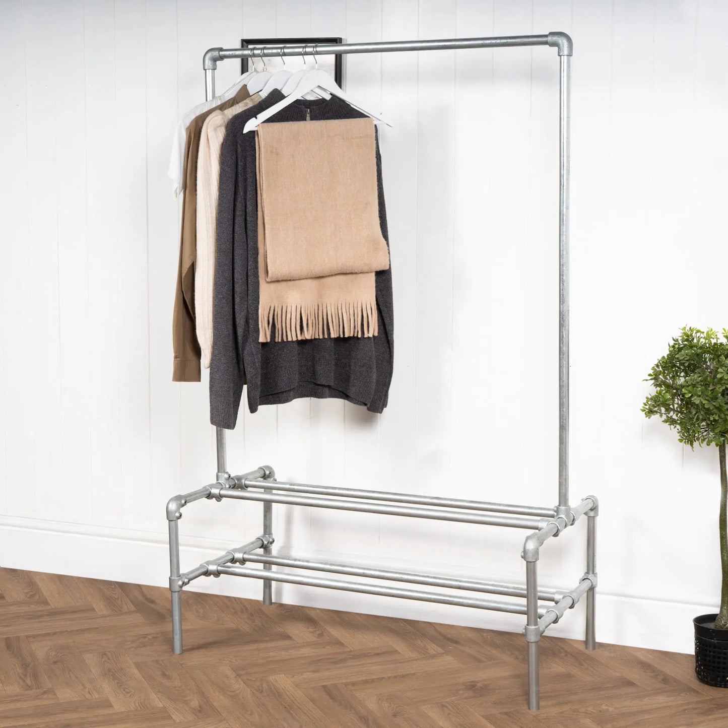 2-TIER SHOE RACK & CLOTHES HANGER
