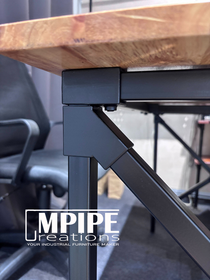 HOLLOW STUDY TABLE