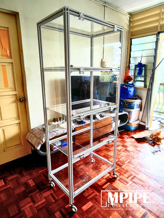 Acrylic Display Rack with Aluminium Profile Frame & Wheels